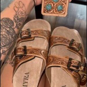 Myra Bag Brown Sandals